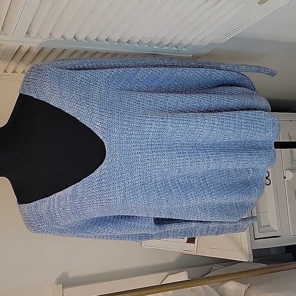 Umgee Lighweight Open Back Sweater - Picture 2 of 4
